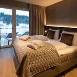 Berg & Golf By Alps Appartement *
