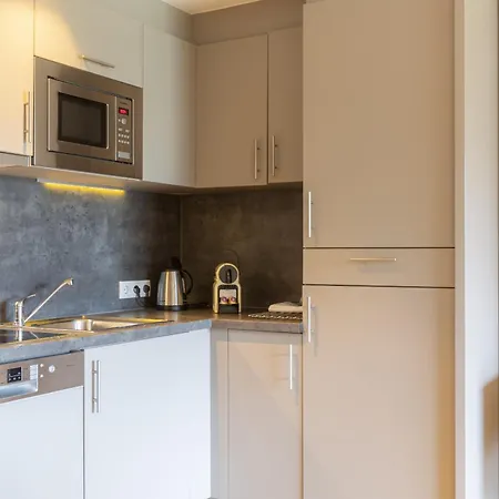 Berg & Golf By Alps アパート